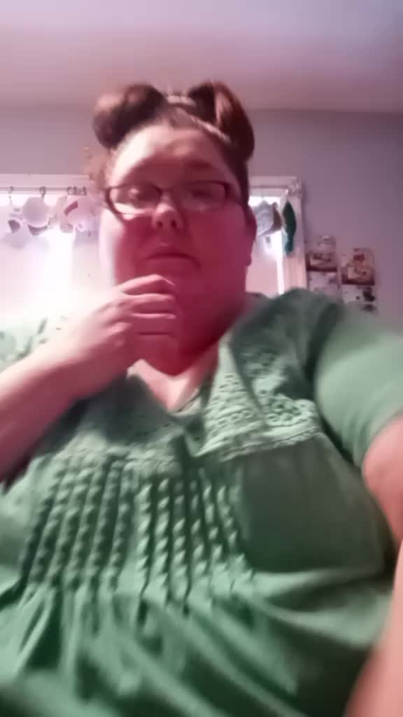 @Hazeleyez350