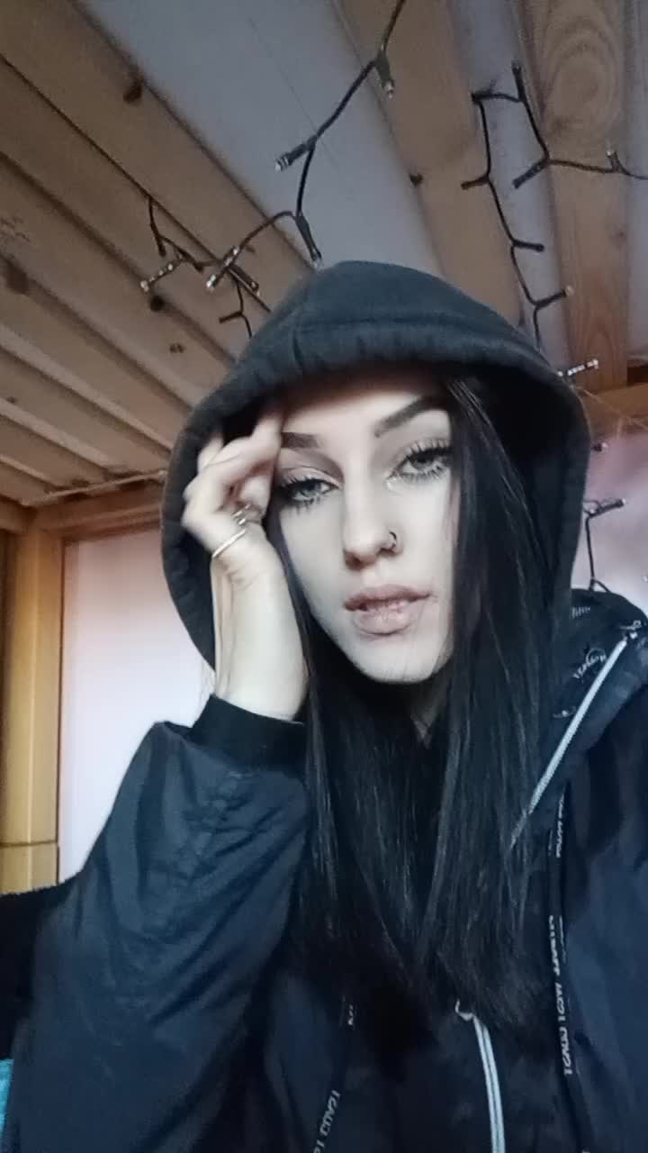 @Powęzkaa❤️