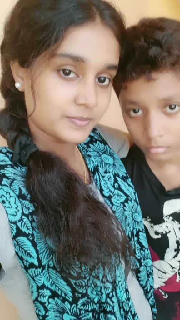 @s_athiya