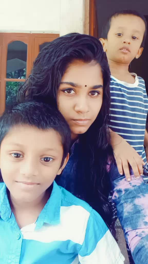 @Ammukutty❤️😝