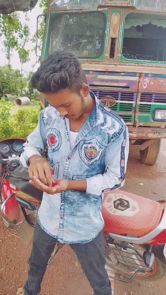 @kumar Majhi