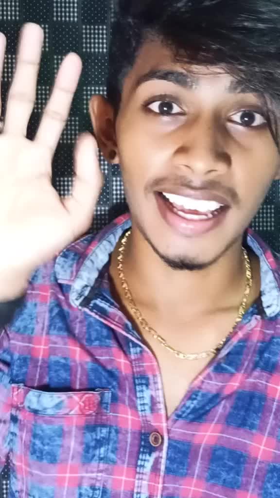 @𝓡𝓸𝔀𝓭𝔂😜