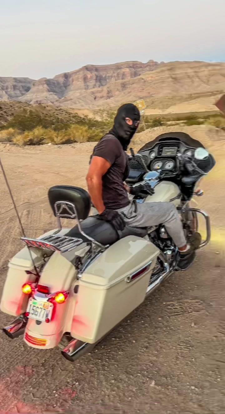 @Tounsi Biker