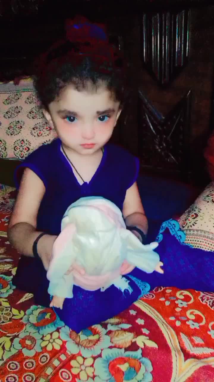 @Zeenat Lodhi