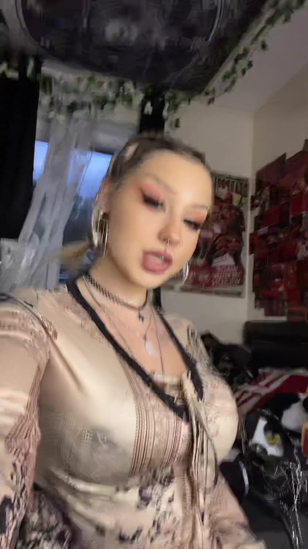 @g