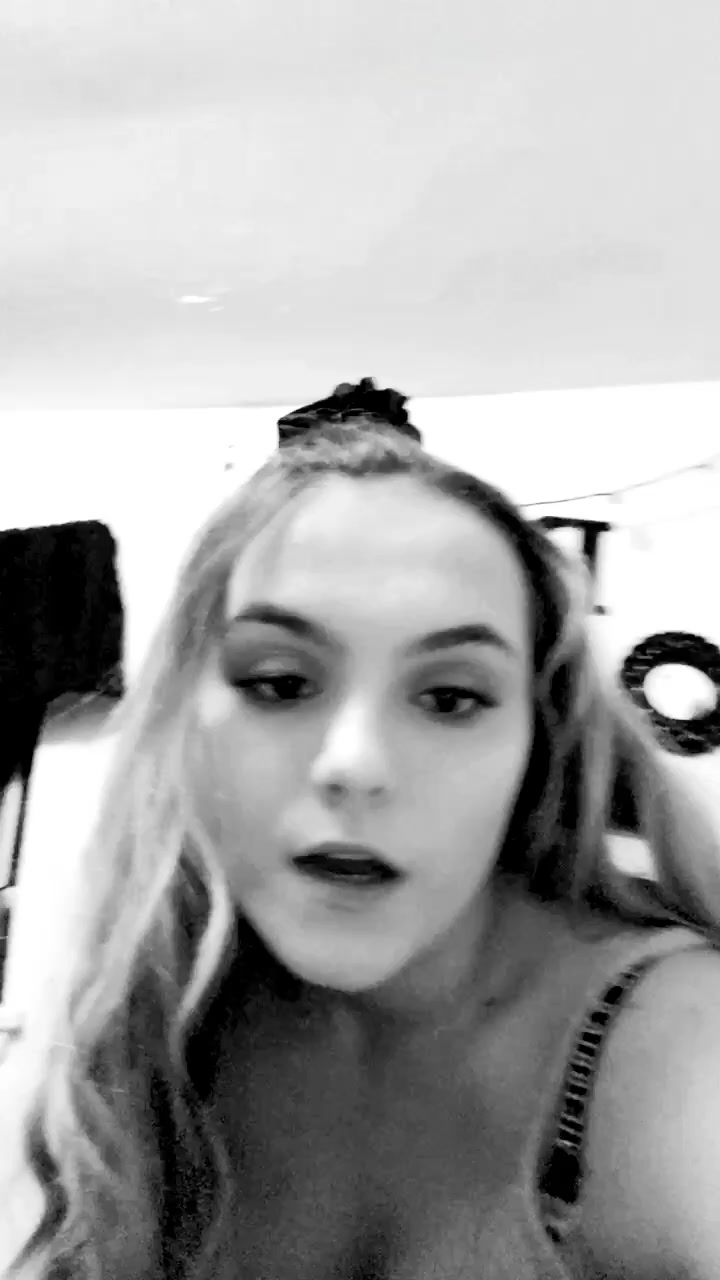 @Bai