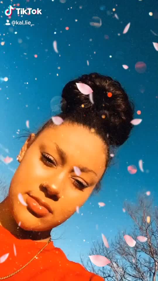 @Lil_shortyy_babe🤍💍