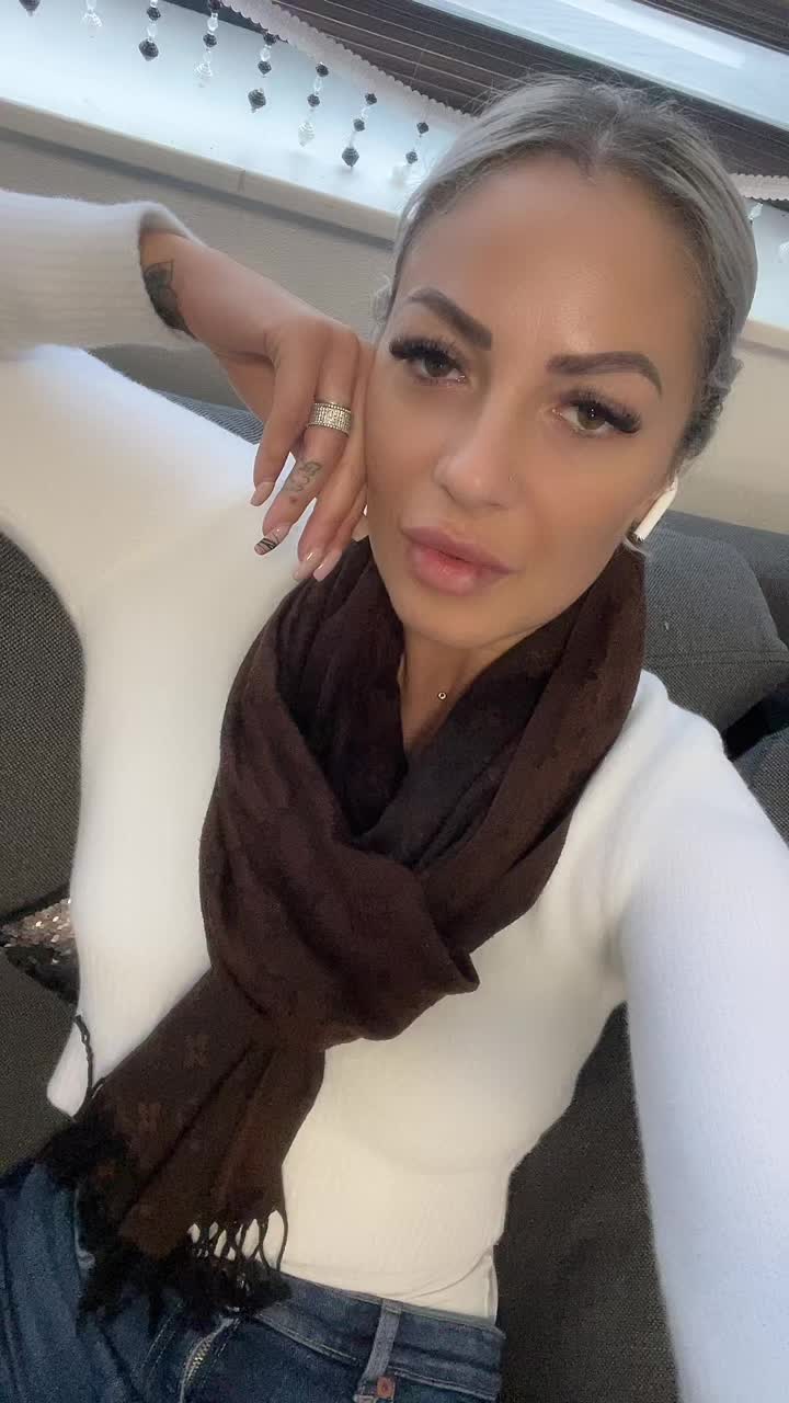 @Priv3e