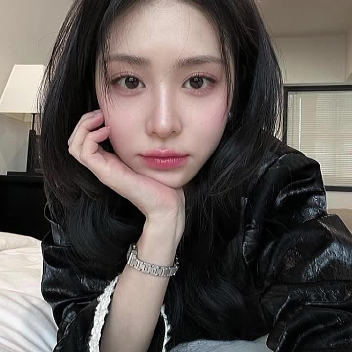 @⚊M&agrave;mi m&aacute;rsh&auml; 🧚🏻&zwj;♀️