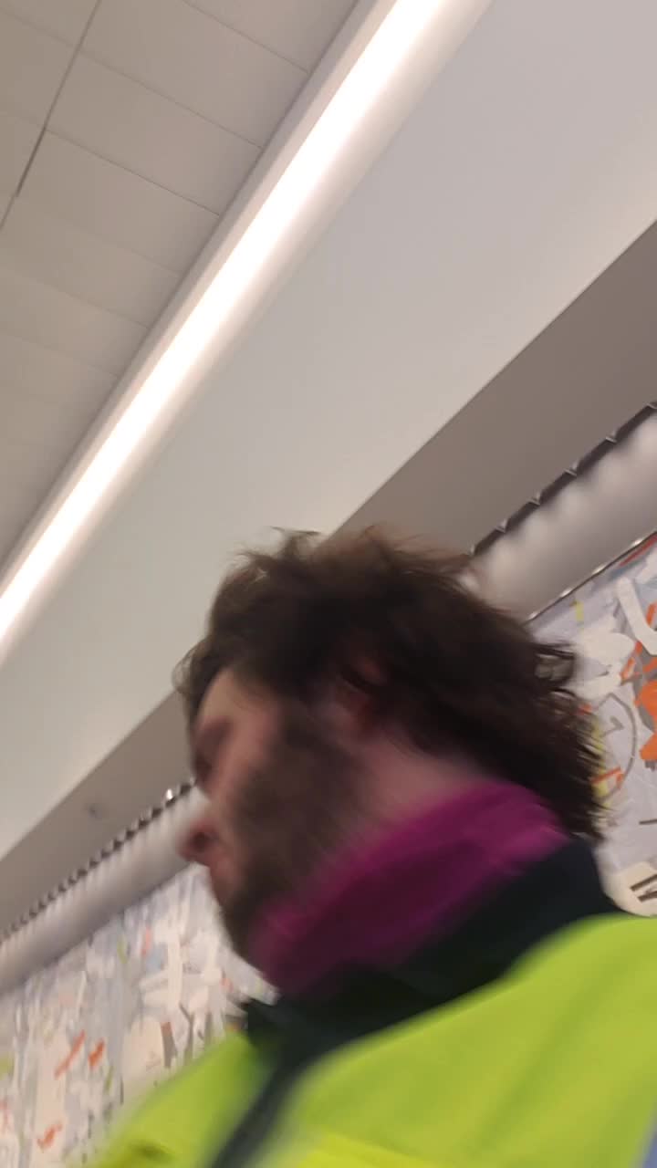 @MadHatters_Laugh