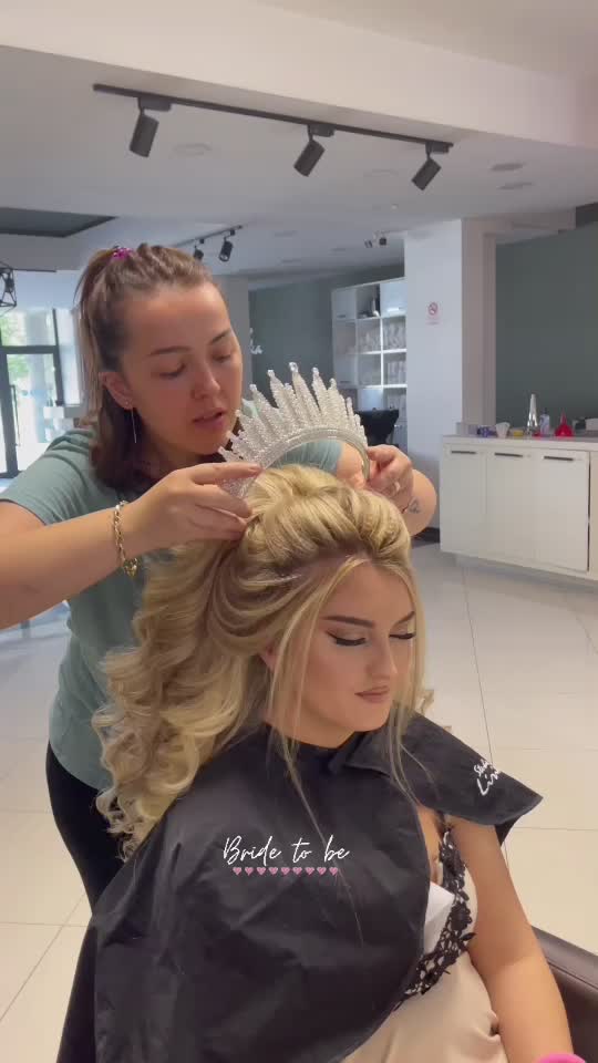 @Alma Hairmakeup
