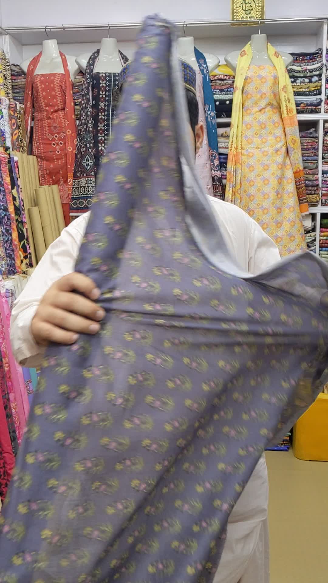 @Ladies Nayab Fabric 👗