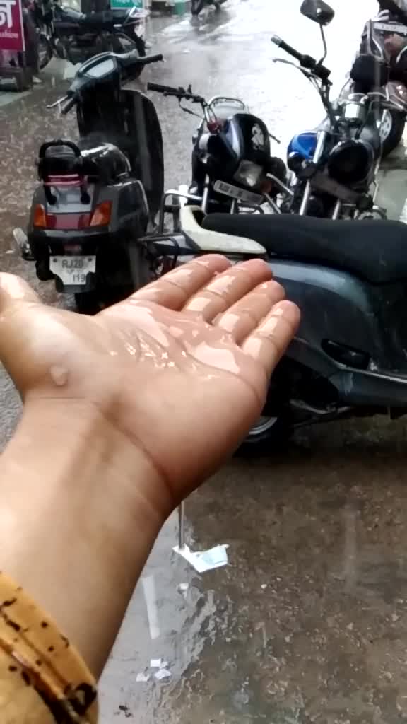 @tarun_bhagtani_