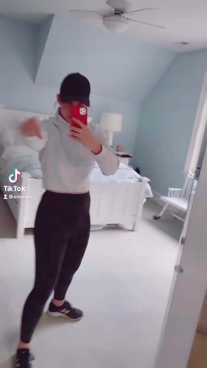 @emunoia
