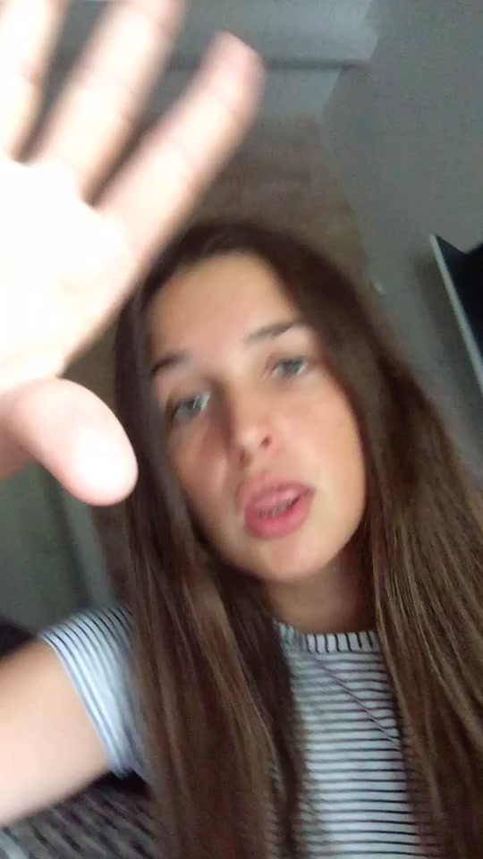 @cami_