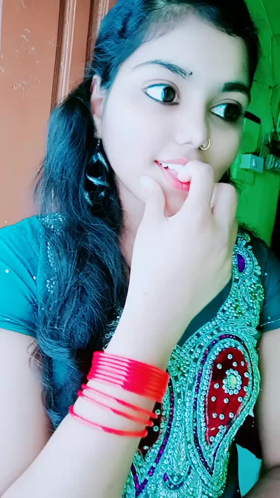 @👰Kavya unique 👰