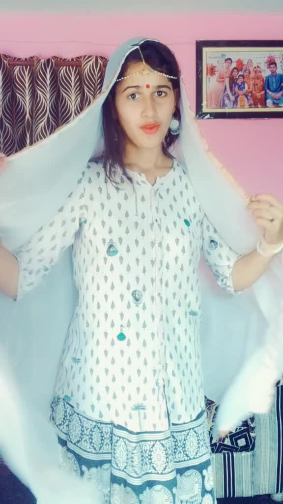 @kanikapandey