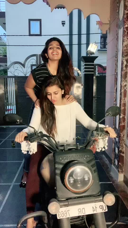 @👑priyaanka👑