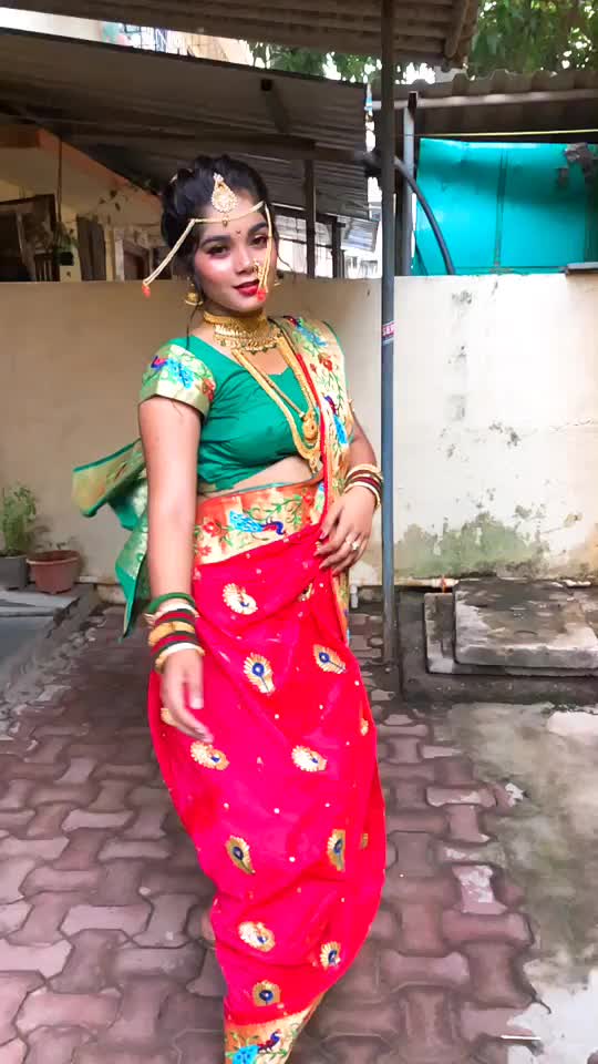 @👑 prajakta_Dhere 👑