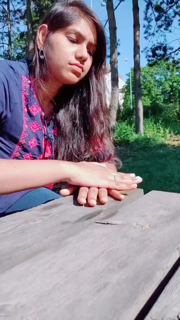 @Shobz