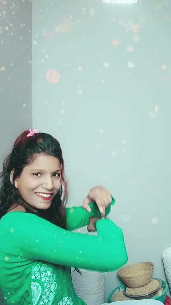 @😘😘dimple girl 😘😘