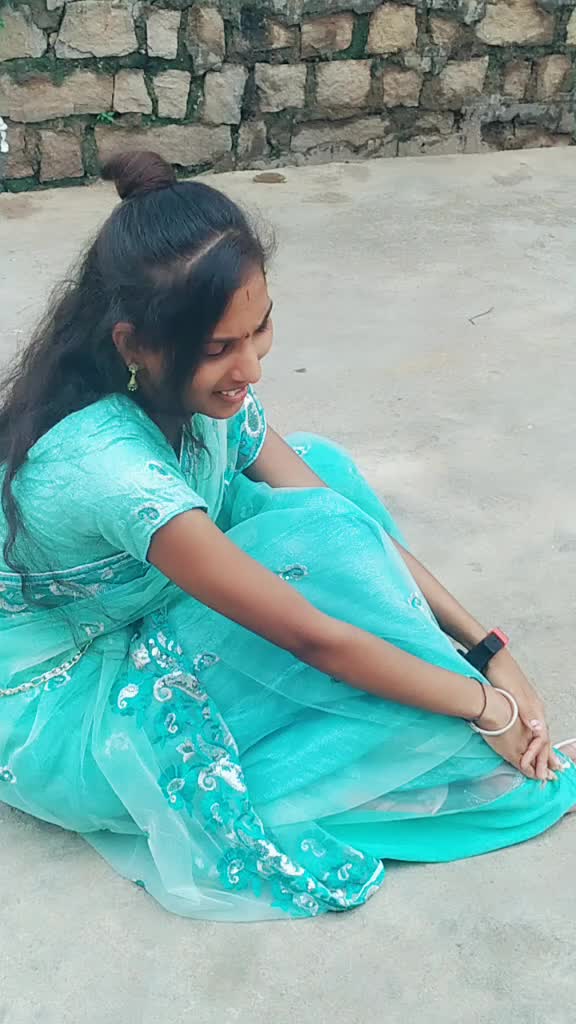 @&hearts;️Simly Queen Rakshu