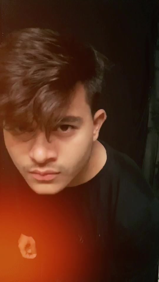 @AnaS KasKar ⚡