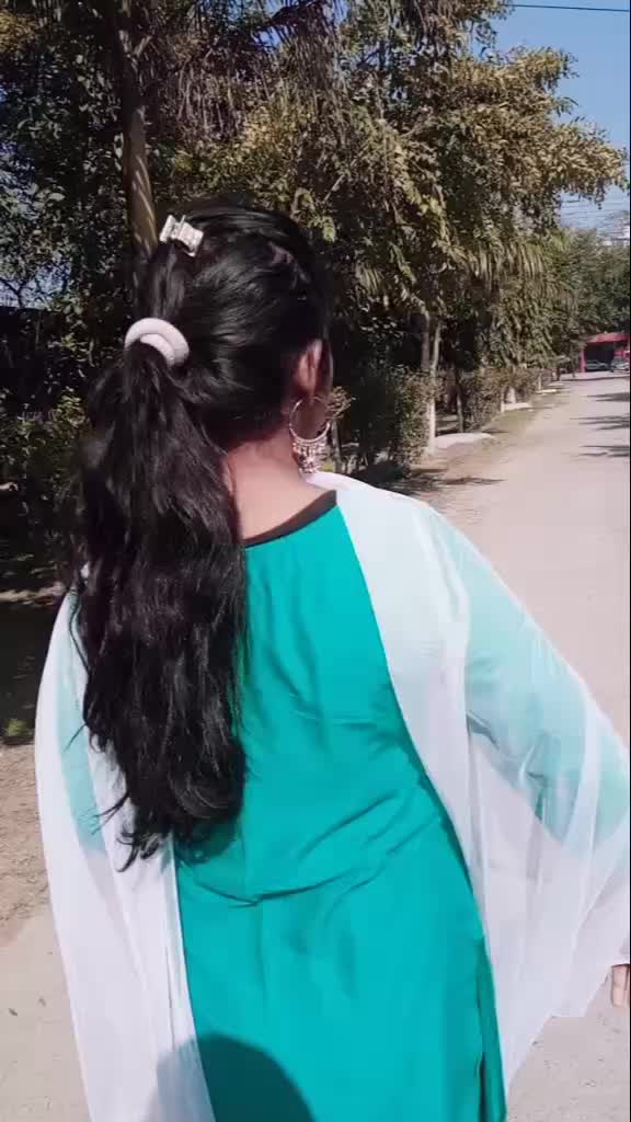 @vanshika saxena ❤️
