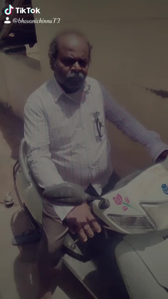 @sowndhu chinnu Nayan