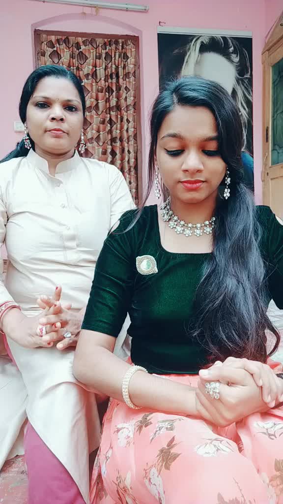 @Abhi__Sari__