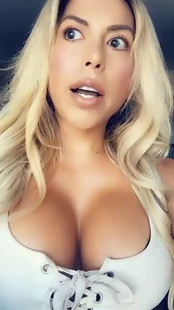 @Bianca de la Garza