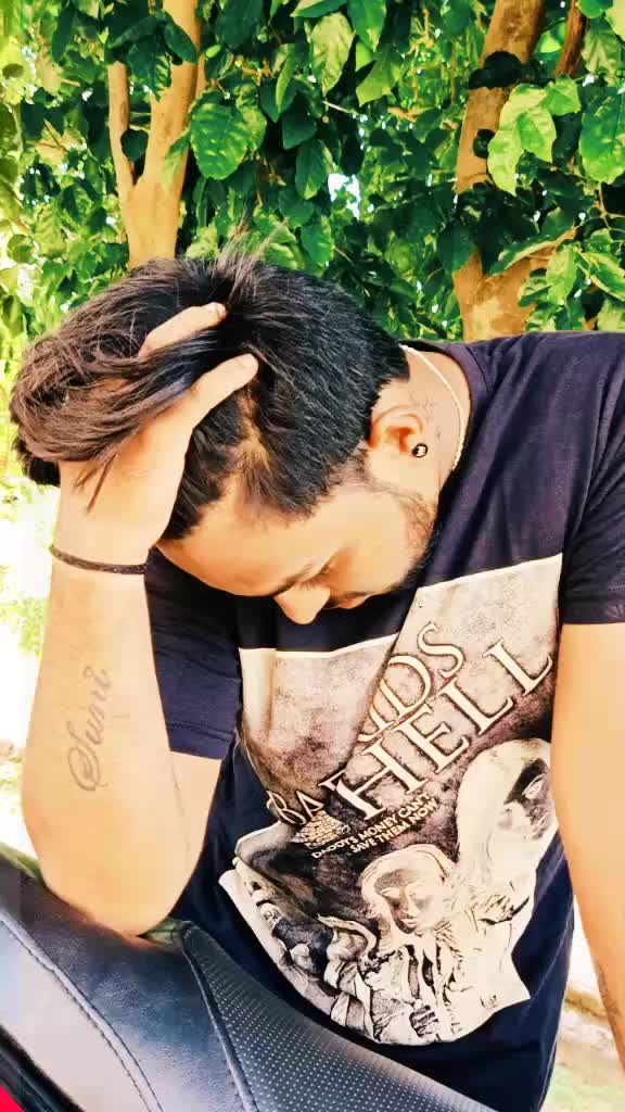 @👑Sandy sudeep..👑