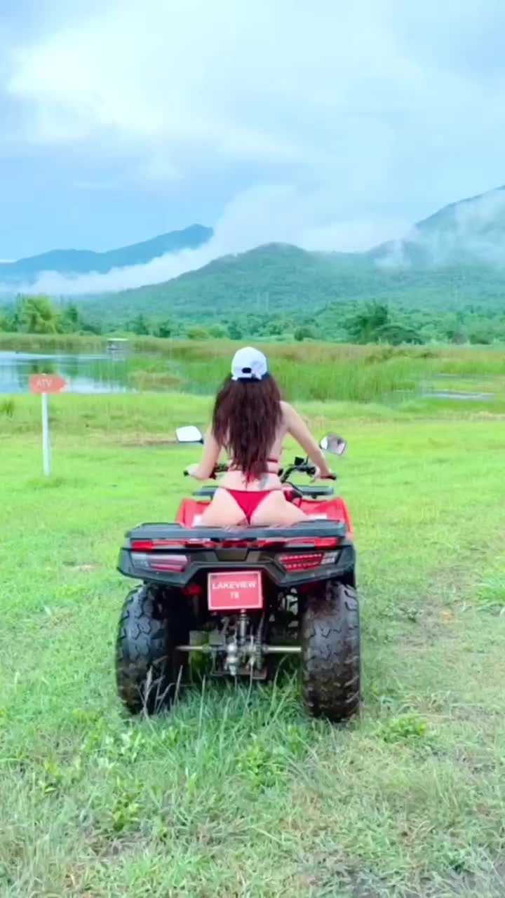 @Ups_Girls
