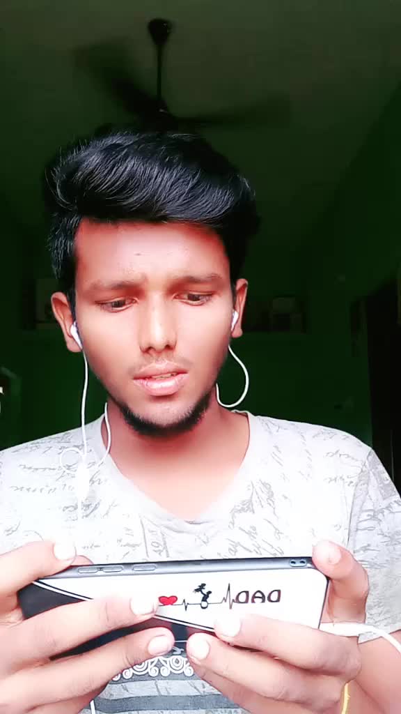@Sαℝαภ♦️