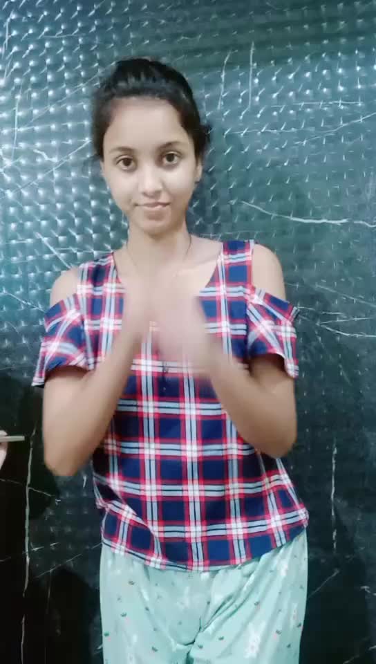 @ananya_here 😊😊