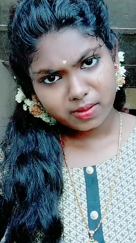 @Priya vanier 123