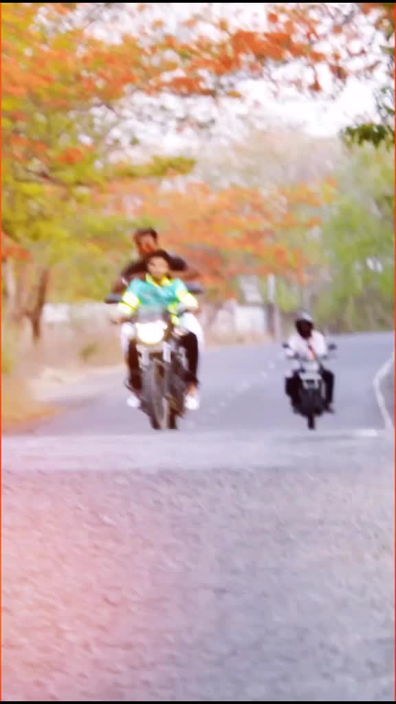 @Simple_Boy_Pavan