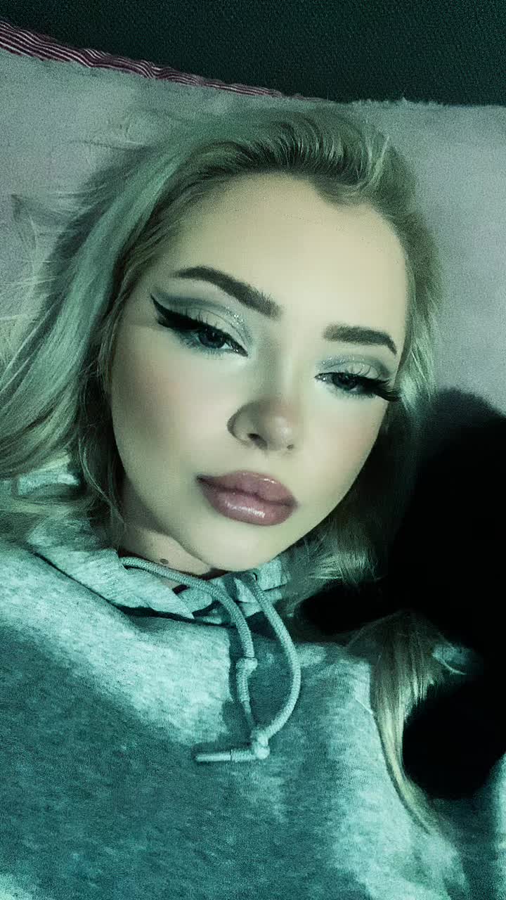 @Alicemarieluise