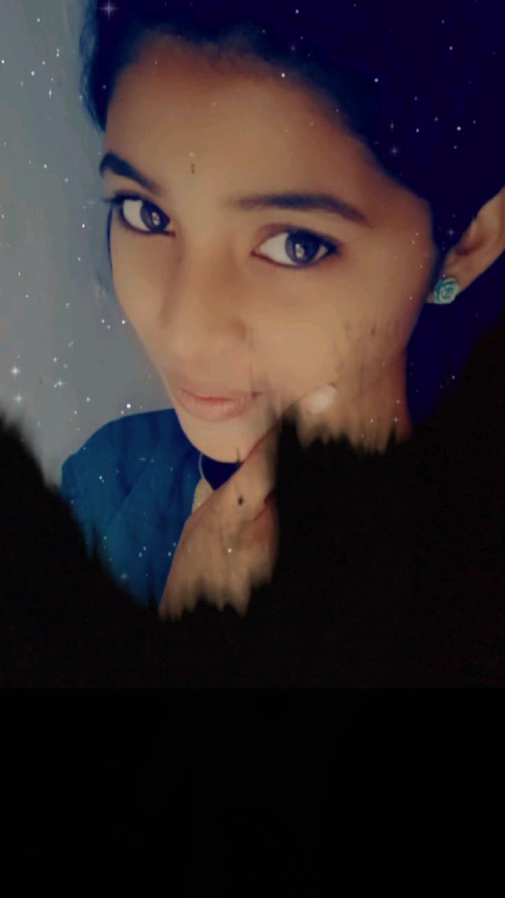 @👑 Priya 👑