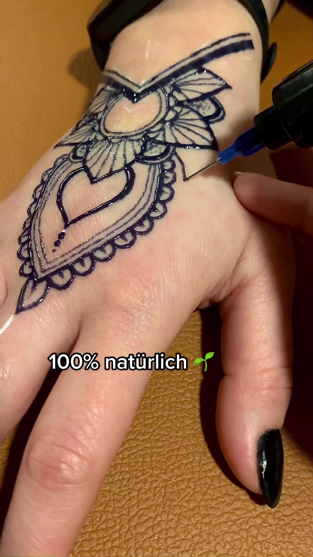 @henna_byjas