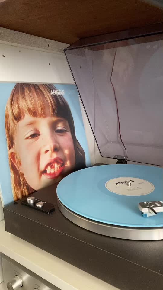@ici ça écoute de la musique 🎶