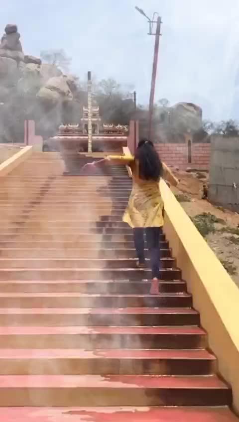 @_sritha_reddy