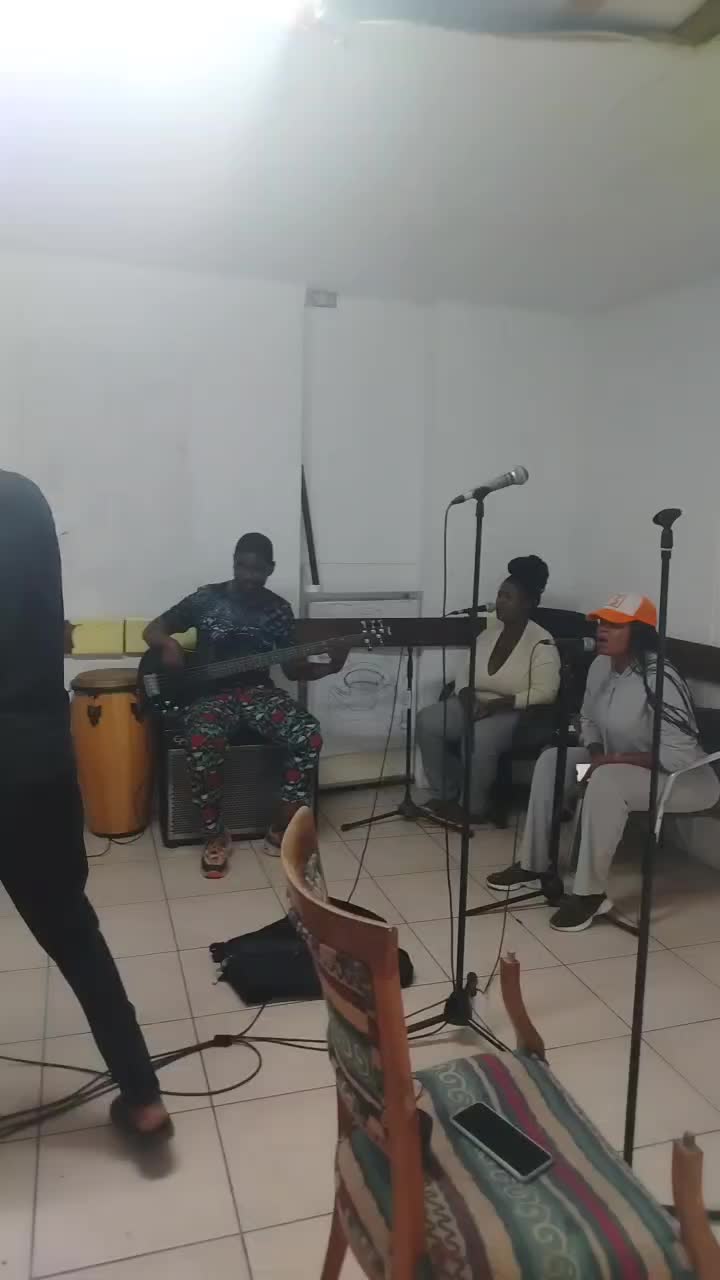 @Lindani Mdletshe