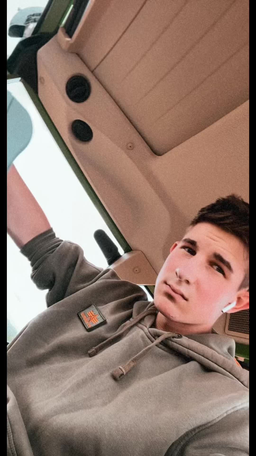 @anton