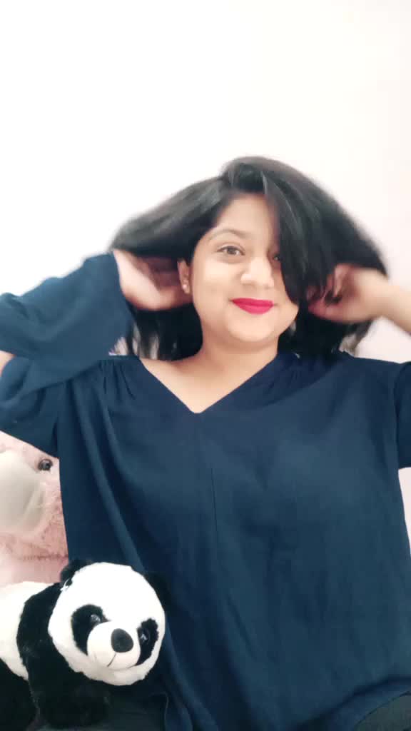 @Roshani_Makhija