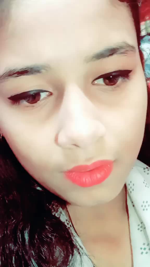 @bindaas girl😎