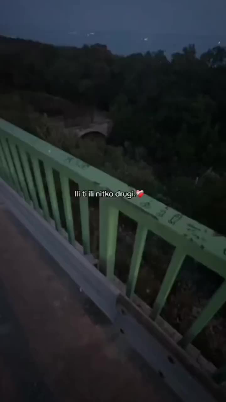 @...