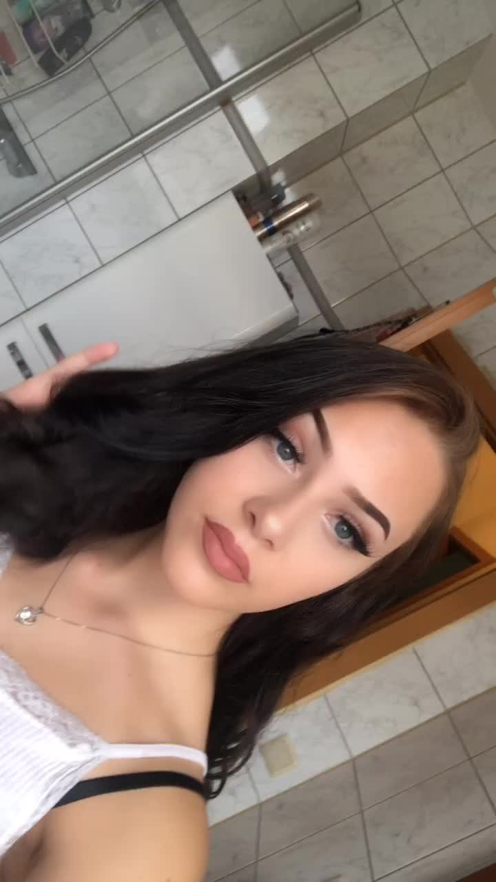 @ellaaa.waveee