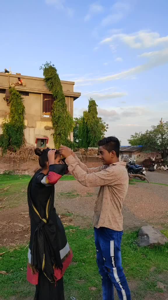 @⚡⚡Aaryan.ly⚡⚡