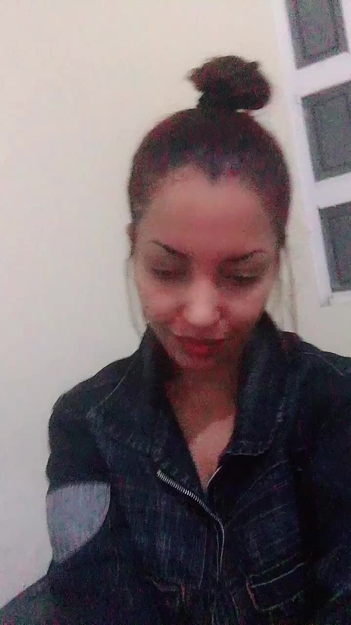 @Sabrinaevila